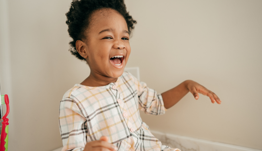 child singing